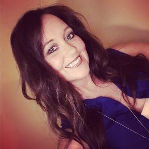 Meet your Posher, Teresa